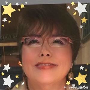 Meet your Posher, Deborah